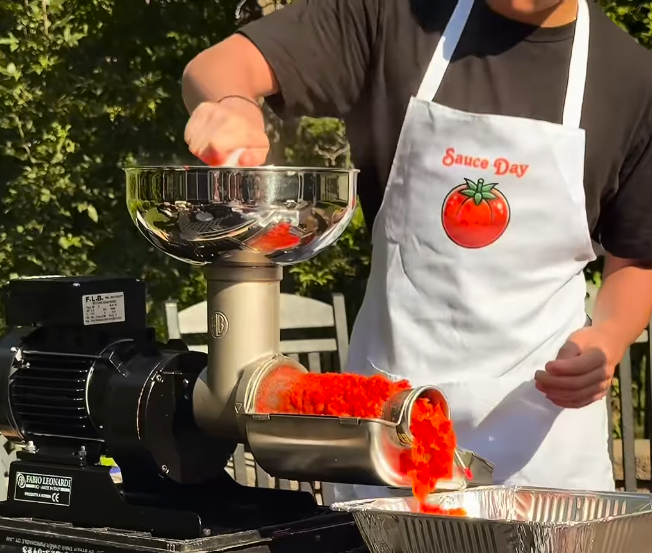 Sauce Day Apron – Join the Viral Tradition